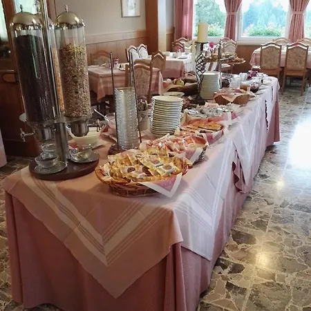 Garni' Margherita Otel Predazzo